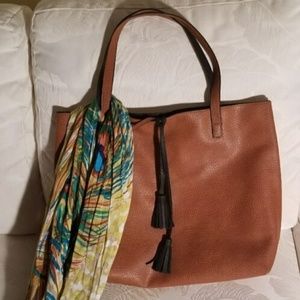 Faux leather tote -- Caramel with black tassel
